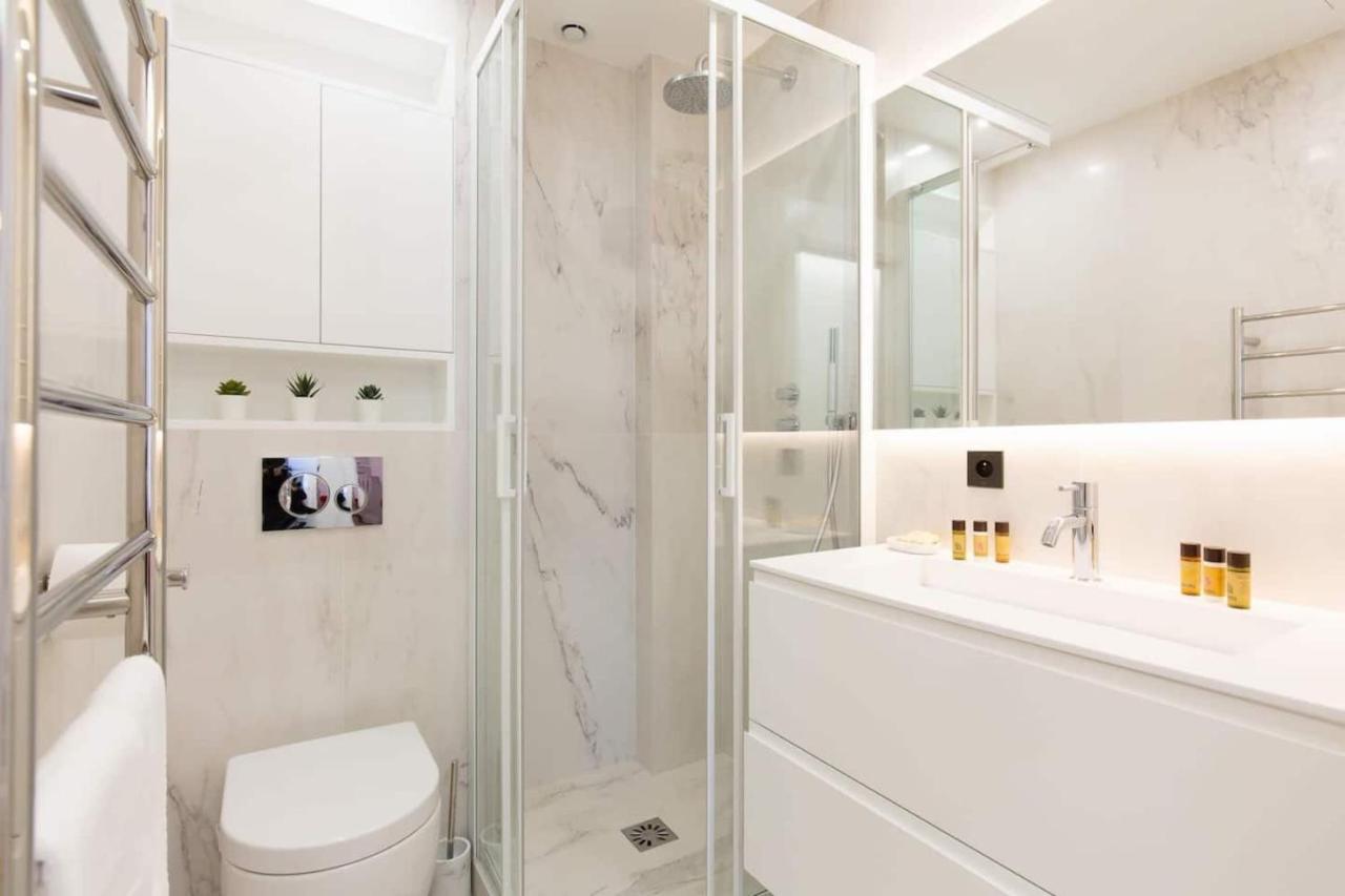 Magnificent Renovated 4-Room Apartment - Croisette Carre D'Or 칸느 외부 사진